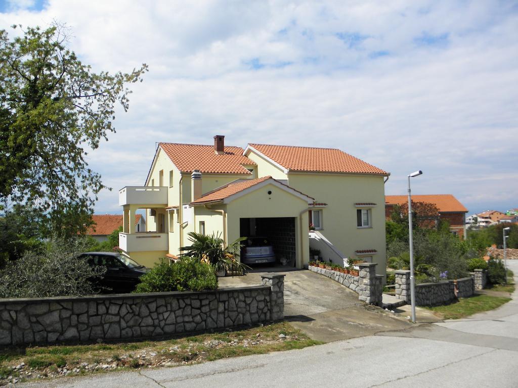 Apartments Njivice Bajcic المظهر الخارجي الصورة