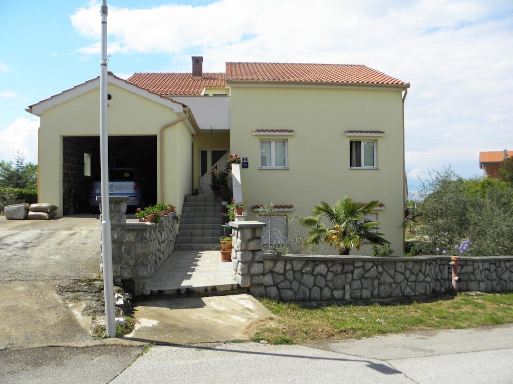 Apartments Njivice Bajcic المظهر الخارجي الصورة